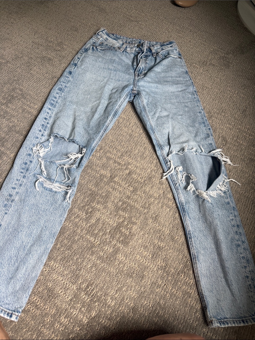 American Eagle Outfitters Light Blue Denim Jeans
